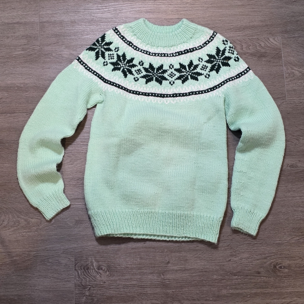 New Handmade Knit Sweater Kids Size M-L Mint Green Nordic Fair Isle Design